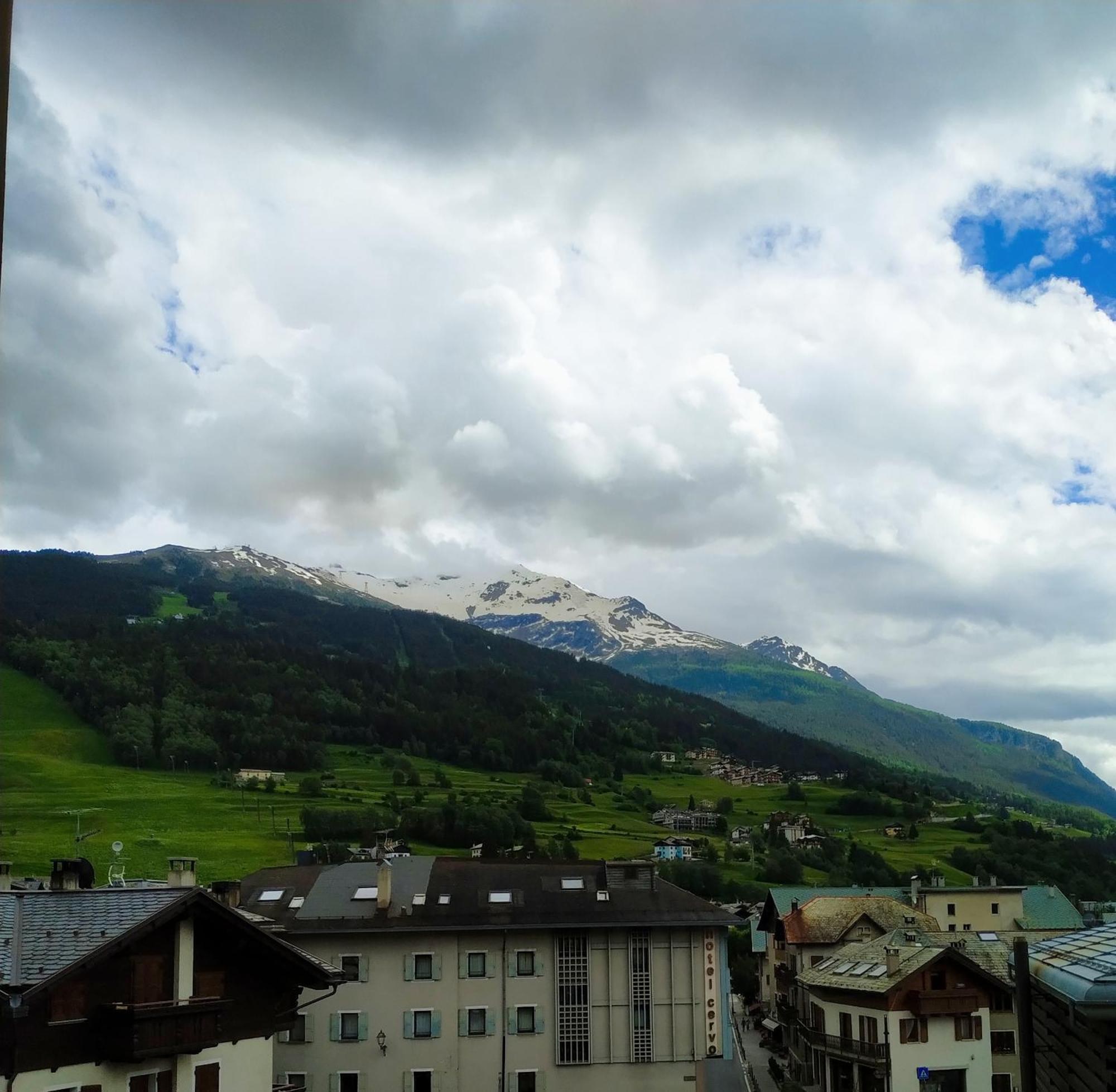 Hotel Silene Parking And Garage Bormio Camera foto